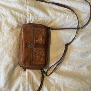 Sak crossbody double zip wallet